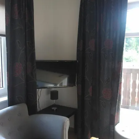 Bos Apartment *