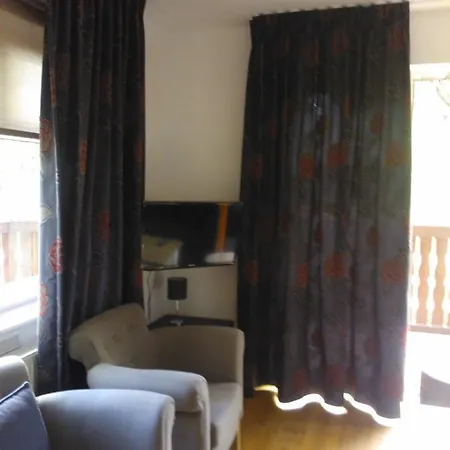 Apartment Bos *